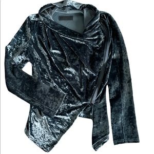 NWOT BLANK NYC blue crushed velvet asymmetrical zipper front light jacket XS new